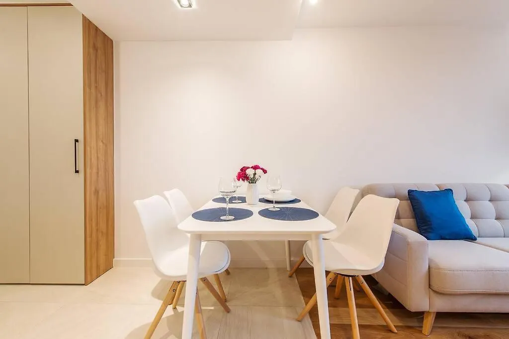 Rondo Onz P&O Serviced Apartments Warszawa 0*,  Polska